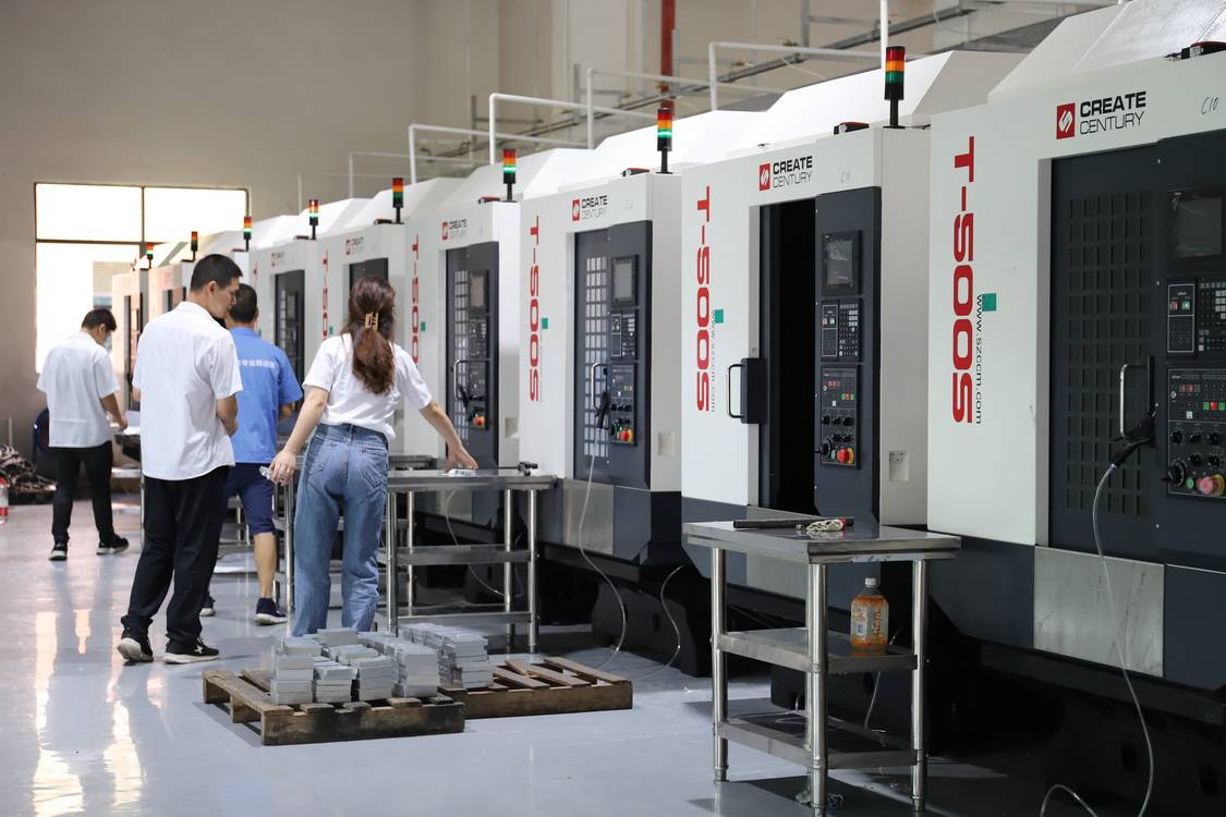 Casting vs. CNC Machining: Which Is Right for Your Products?